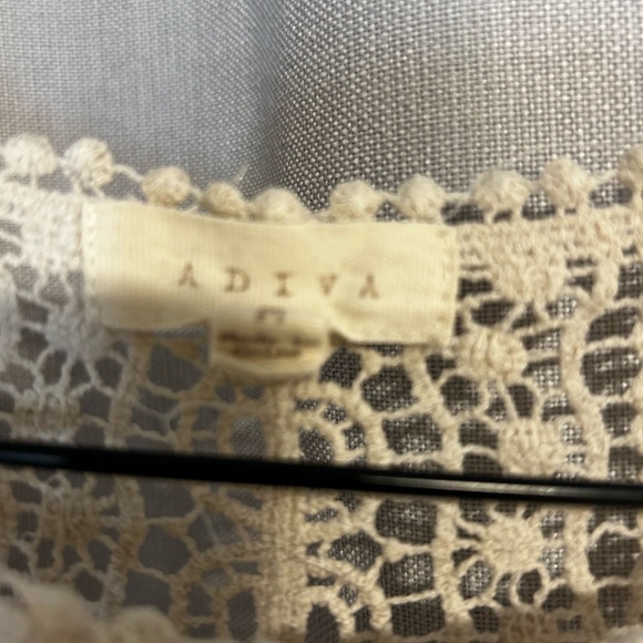 3/$25 ADIVA crochet tank top - Picture 3 of 3